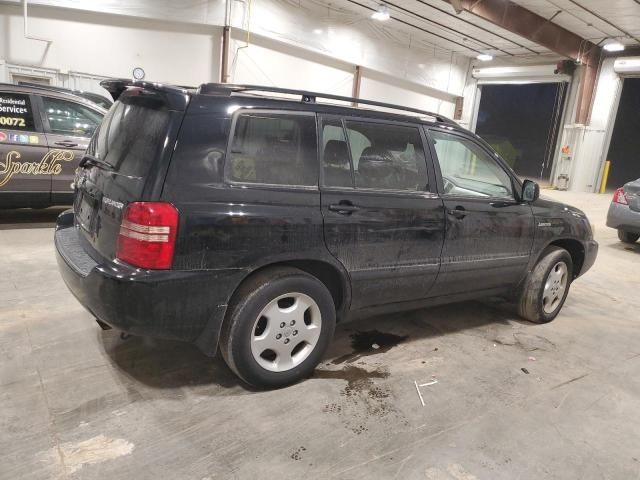 2004 Toyota Highlander Base