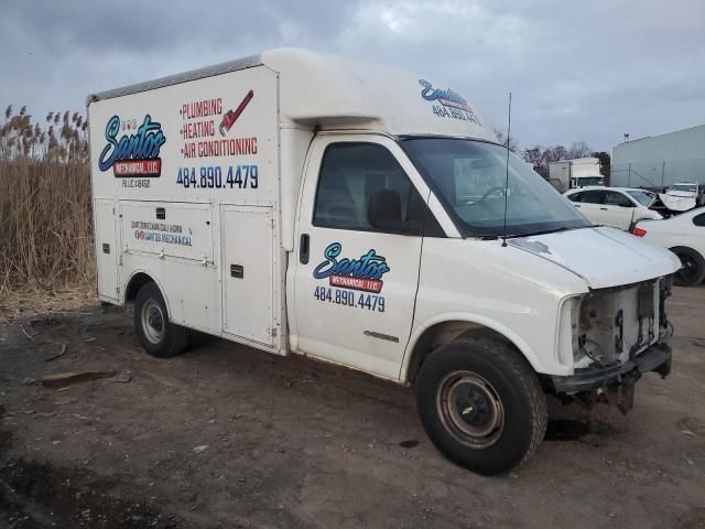 2001 Chevrolet Express Cutaway G3500