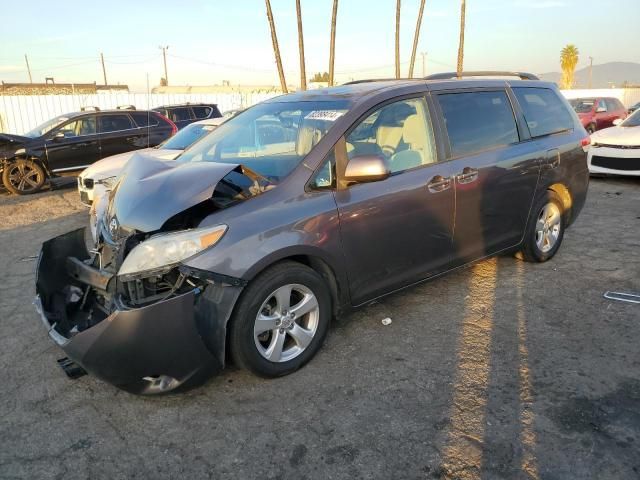 2012 Toyota Sienna LE