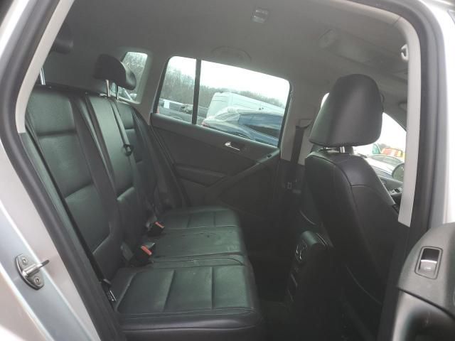 2011 Volkswagen Tiguan S