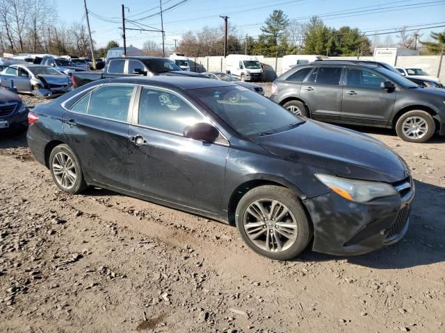 2015 Toyota Camry Hybrid