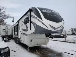 2022 Grandesign Solitude en venta en Kincheloe, MI