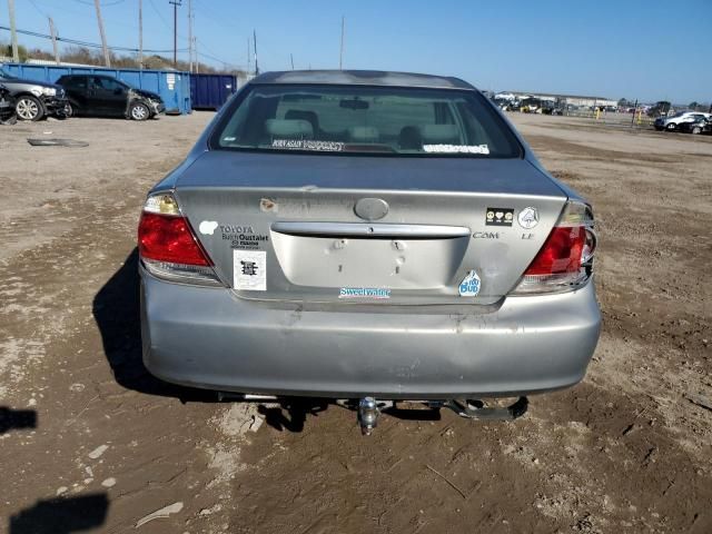 2005 Toyota Camry LE