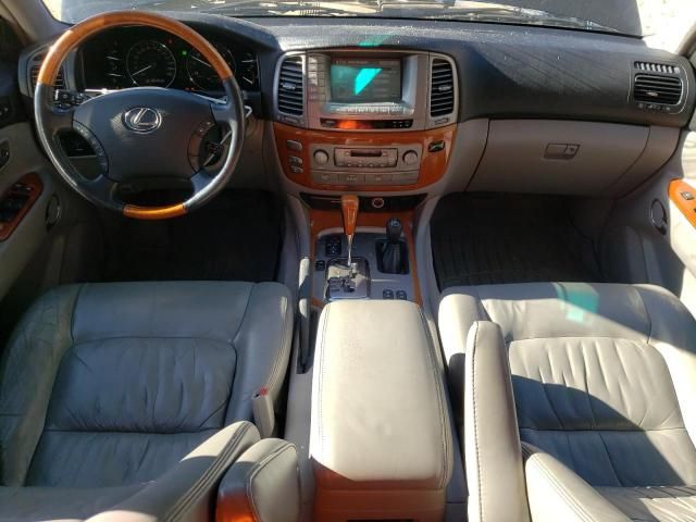 2004 Lexus LX 470