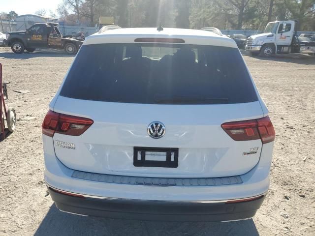 2018 Volkswagen Tiguan SE