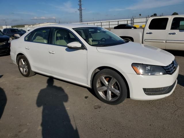 2012 Volkswagen Passat SE