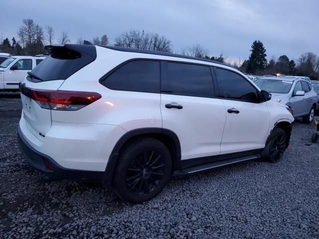 2019 Toyota Highlander SE