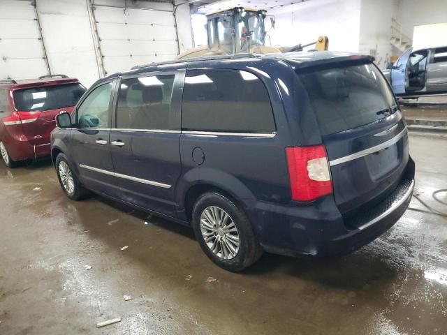 2016 Chrysler Town & Country Touring L