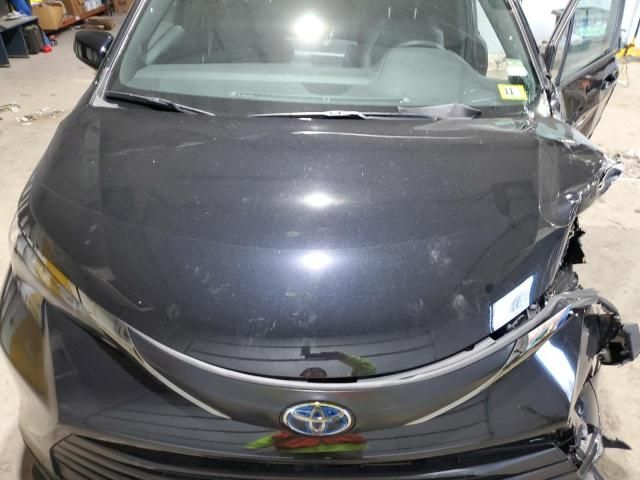 2024 Toyota Sienna XSE