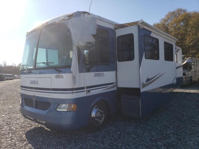 2004 Workhorse Custom Chassis Motorhome Chassis W22