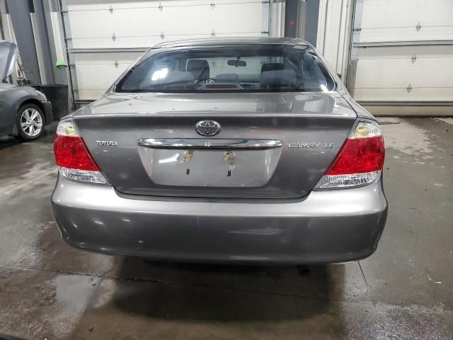 2005 Toyota Camry LE