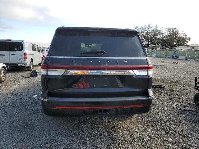 2022 Lincoln Navigator L Reserve