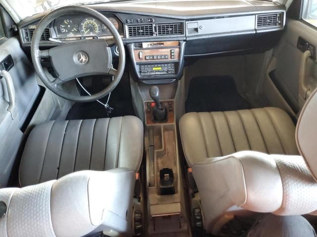 1985 Mercedes-Benz 190 E 2.3