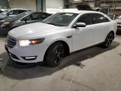 2015 Ford Taurus SEL en venta en Eldridge, IA