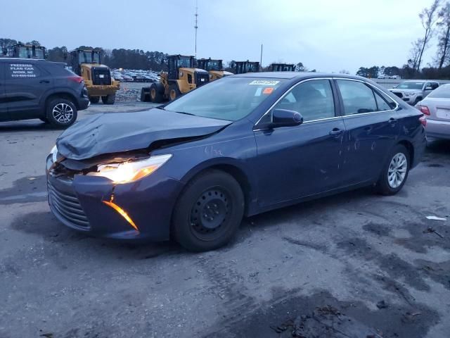 2016 Toyota Camry LE