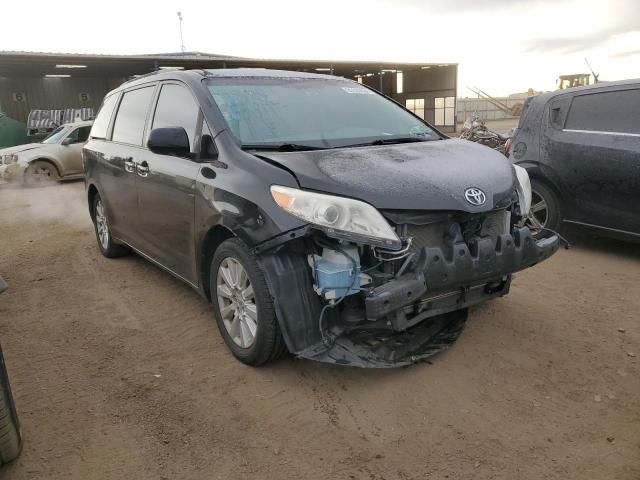 2011 Toyota Sienna XLE