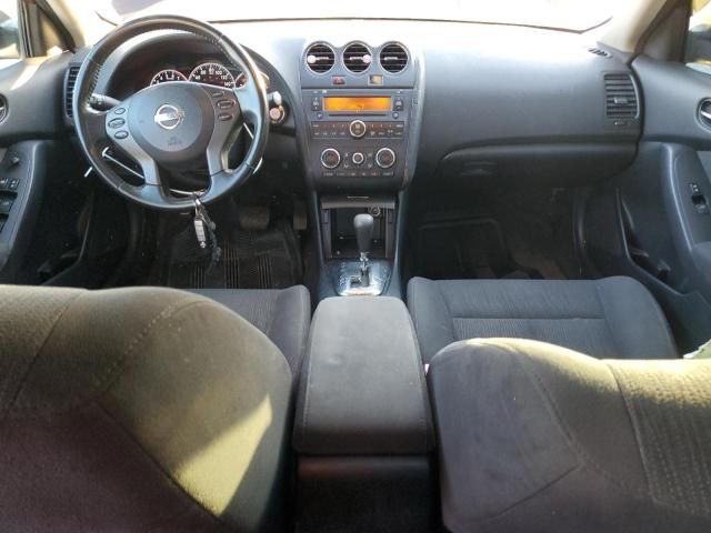 2010 Nissan Altima Base