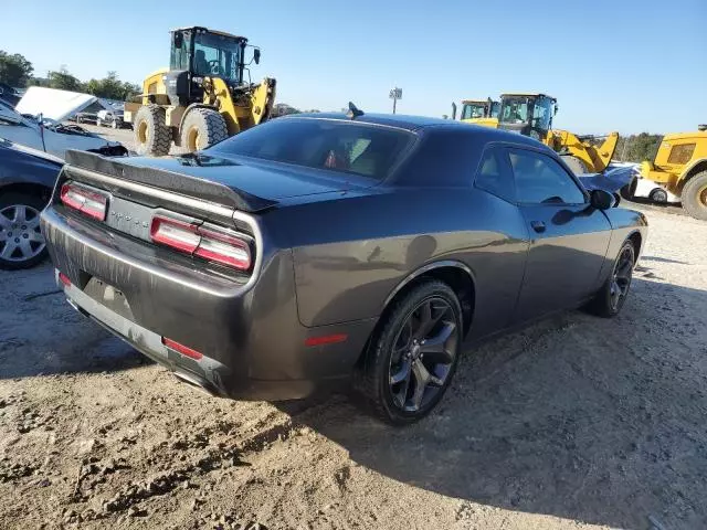 2018 Dodge Challenger SXT