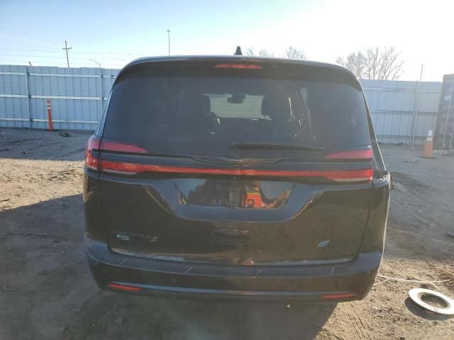 2022 Chrysler Pacifica Hybrid Touring L