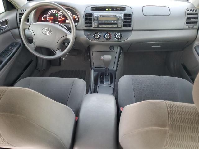 2005 Toyota Camry LE