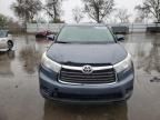 2016 Toyota Highlander LE