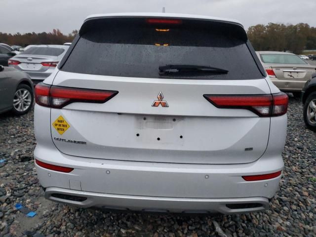 2022 Mitsubishi Outlander SE