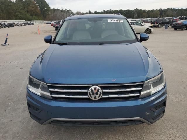 2018 Volkswagen Tiguan SE