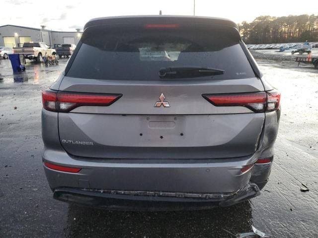 2022 Mitsubishi Outlander SE