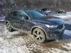 2019 Volvo XC40 T5 R-Design