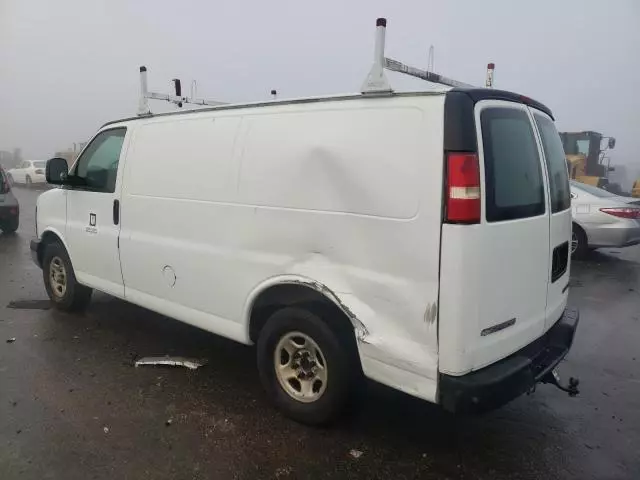 2004 Chevrolet Express G1500