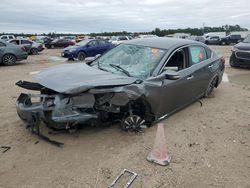 Nissan Vehiculos salvage en venta: 2017 Nissan Altima 2.5