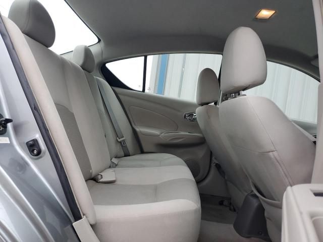 2013 Nissan Versa S