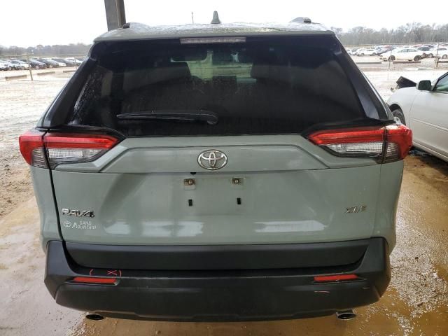 2022 Toyota Rav4 XLE Premium