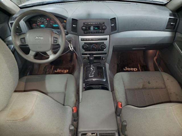 2005 Jeep Grand Cherokee Laredo