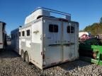 2005 PM Horse Trailer