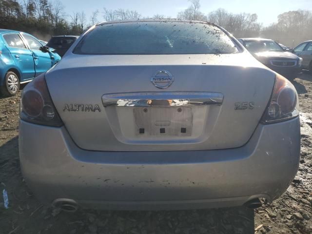 2010 Nissan Altima Base