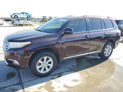 Toyota Vehiculos salvage en venta: 2013 Toyota Highlander Base