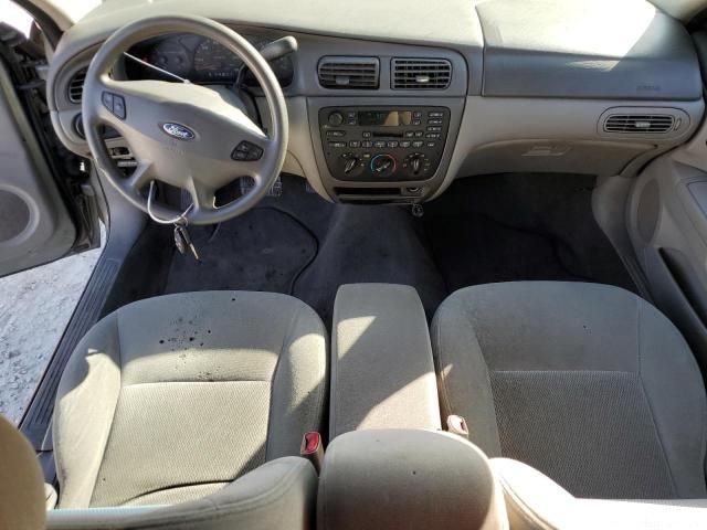 2003 Ford Taurus SE