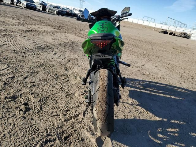 2015 Kawasaki EX650 E