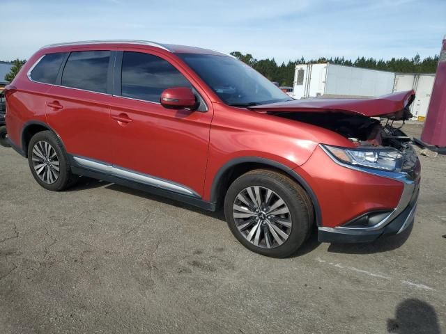 2019 Mitsubishi Outlander SE