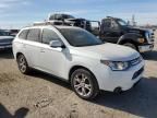 2014 Mitsubishi Outlander ES