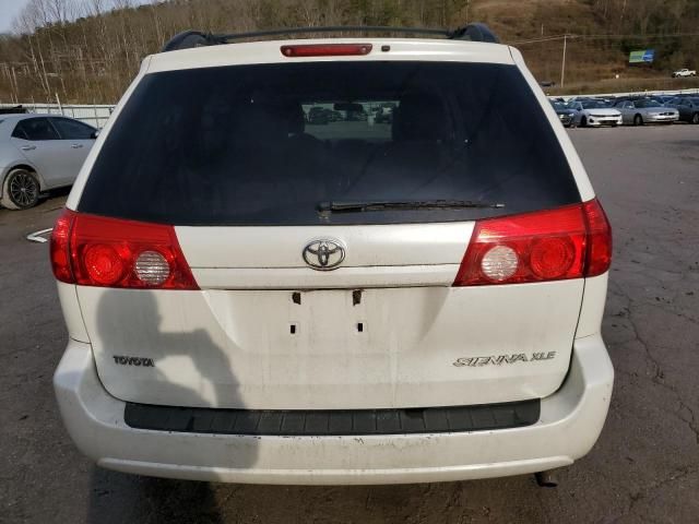 2009 Toyota Sienna XLE