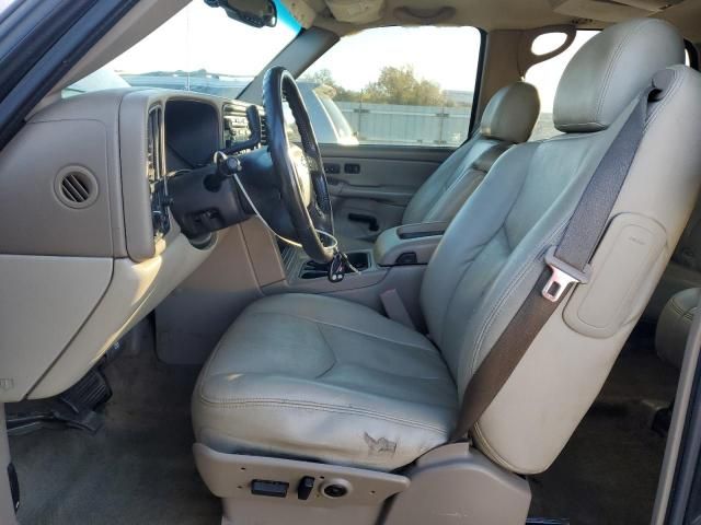 2004 Chevrolet Tahoe C1500