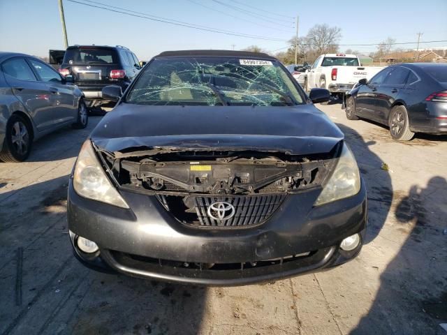 2004 Toyota Camry Solara SE