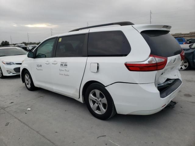 2015 Toyota Sienna LE