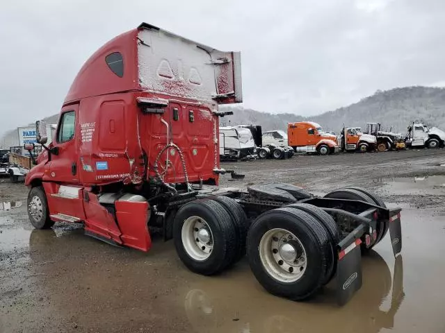 2017 Freightliner Cascadia 125