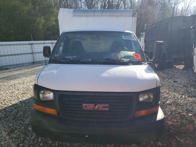 2007 GMC Savana Cutaway G3500