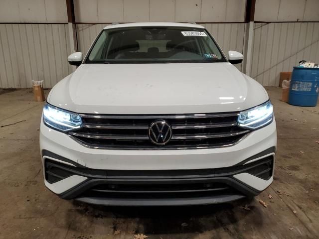 2022 Volkswagen Tiguan SE