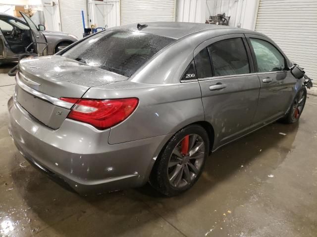 2012 Chrysler 200 S