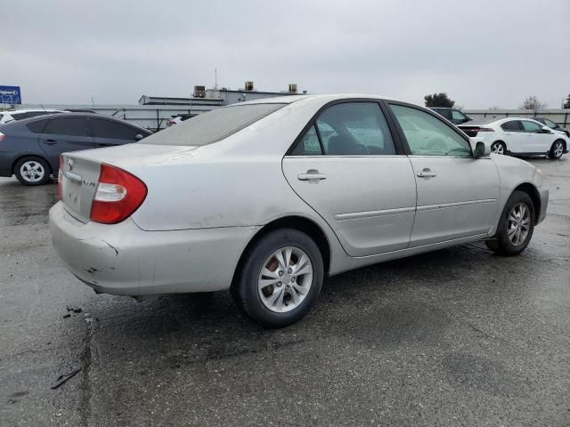 2004 Toyota Camry LE